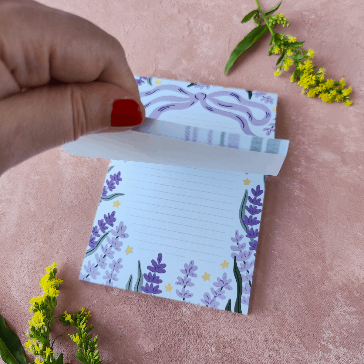 Laventeli | Lehtiö A6