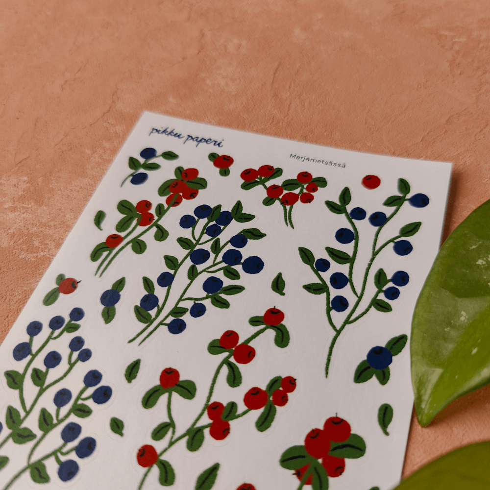 Marjametsässä | Tarra-arkki